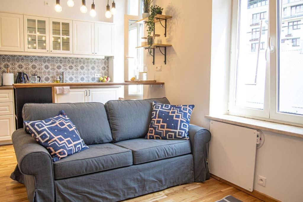 O & O Apartment *
